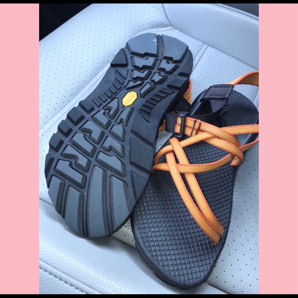Chacos - Picture 2 of 4